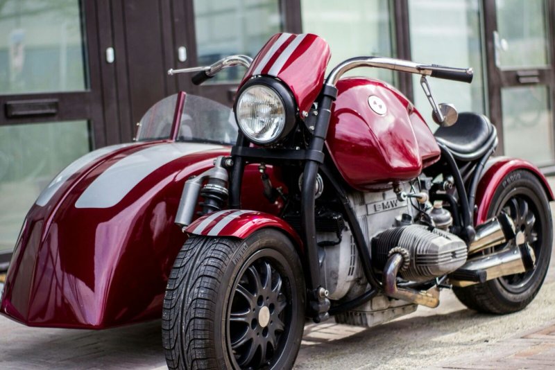 BMW r750