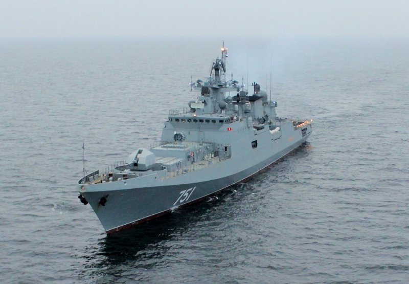 Севастополь корабль Адмирал Эссен