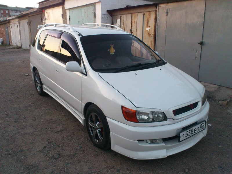 Toyota ipsum 1998 Tuning