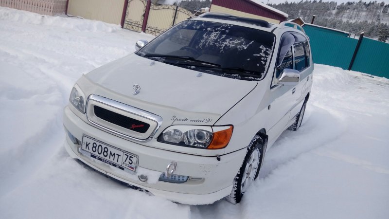 Toyota ipsum 10 кузов