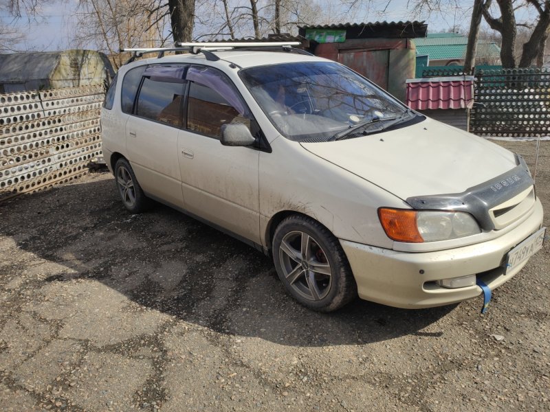 Toyota ipsum 15 1998