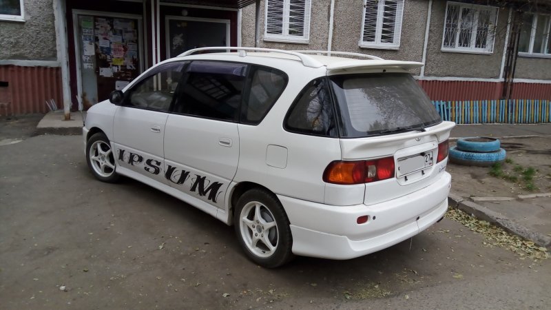 Тойота Ипсум sxm10