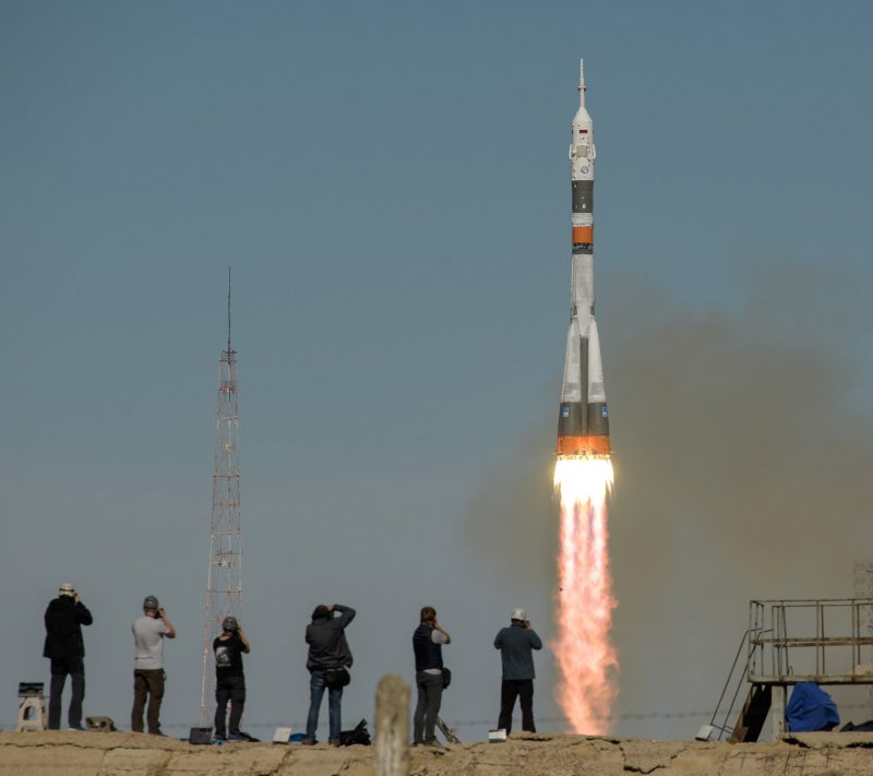 Старт ракеты «Союз МС-11