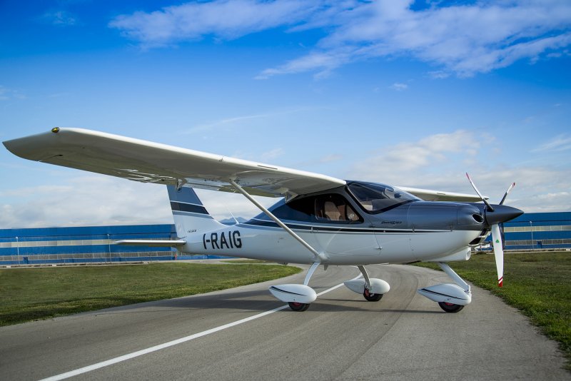 Tecnam p2002