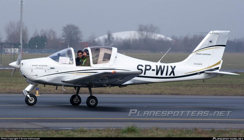Tecnam p2002 Sierra полет