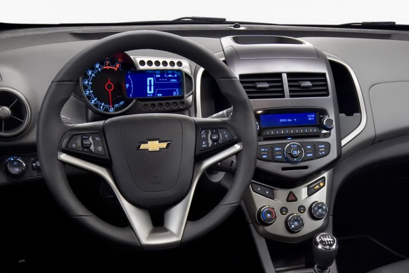 Chevrolet Aveo 2014 салон