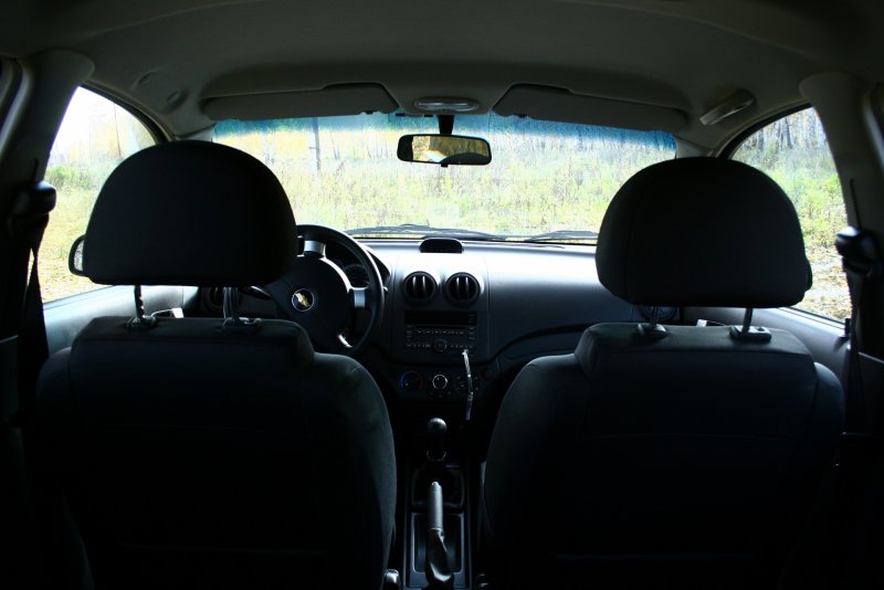 Chevrolet Aveo sedan Silvery Hatch салон