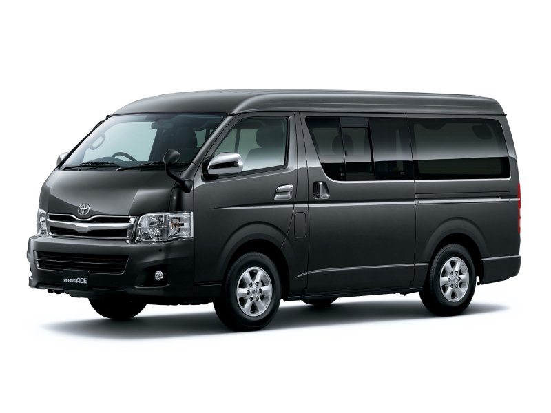 Toyota Hiace h200 фургон