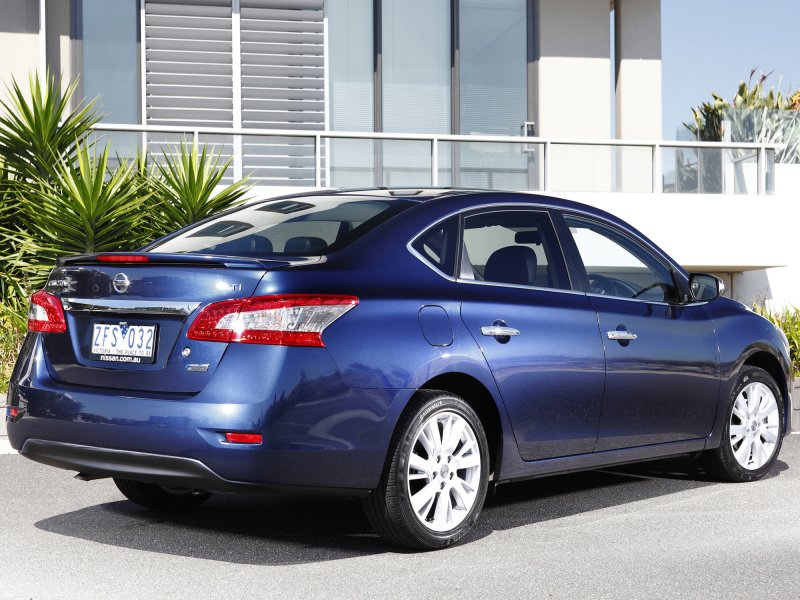 Nissan Sentra 2013