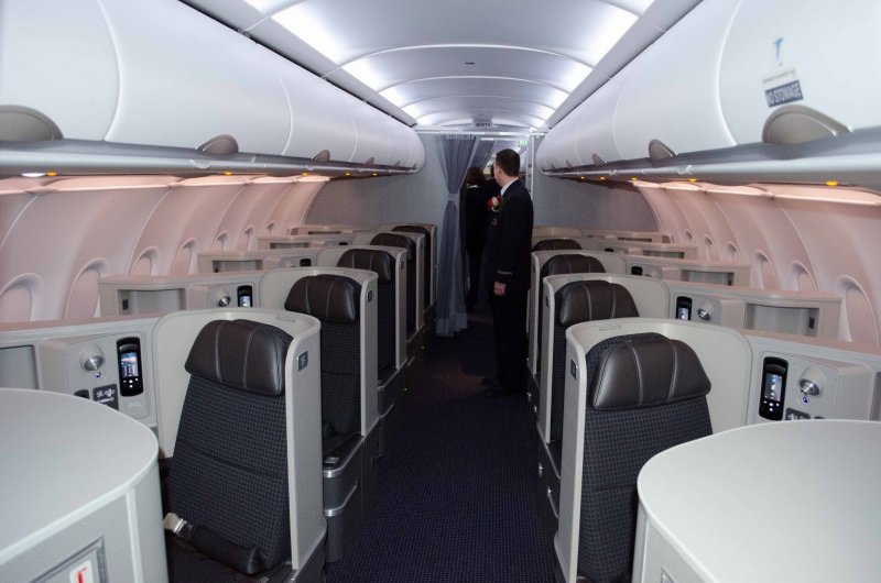 Airbus Industrie a321 салон