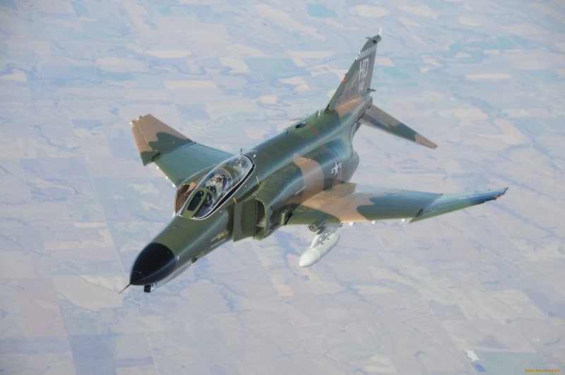 Истребитель Фантом f-4