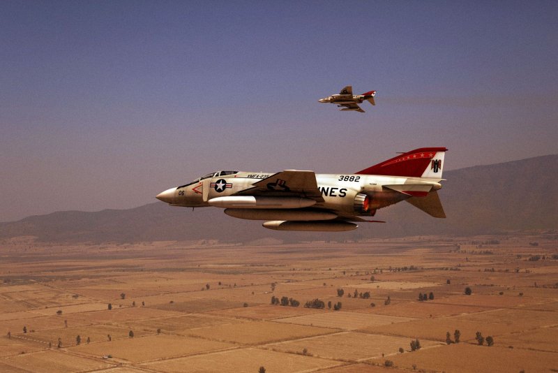 Phantom plane