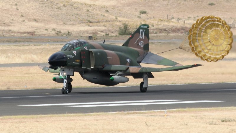 Самолет f-4e Phantom II