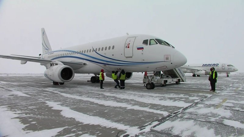 Новый Уренгой Пермь самолет