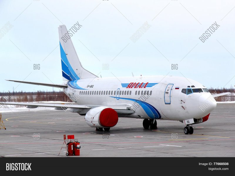 Ямал авиакомпания Боинг 737
