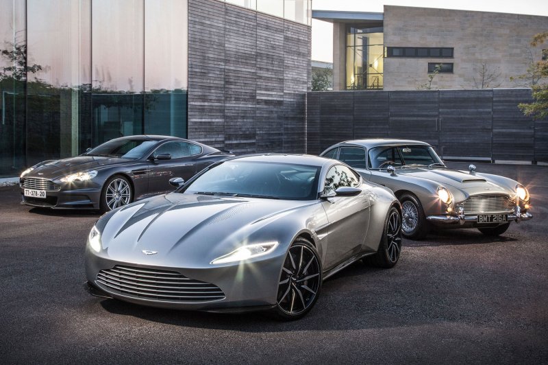 Aston Martin 007