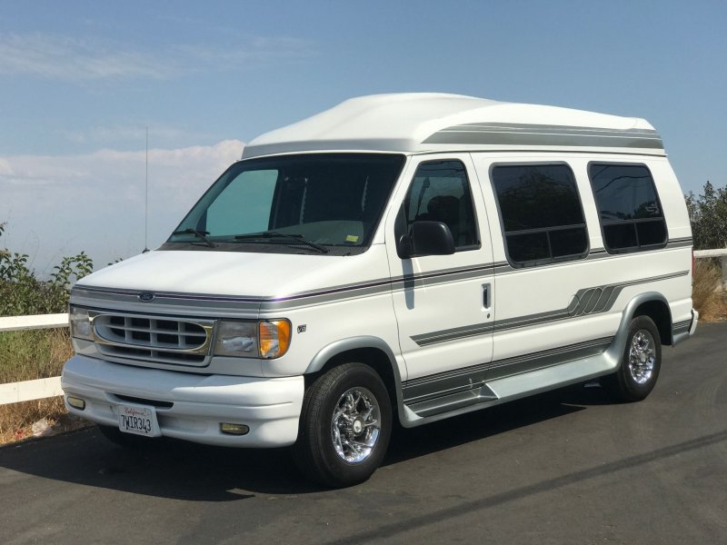 Ford Econoline van 1999