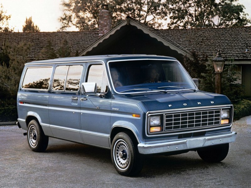 Ford Econoline van 1990