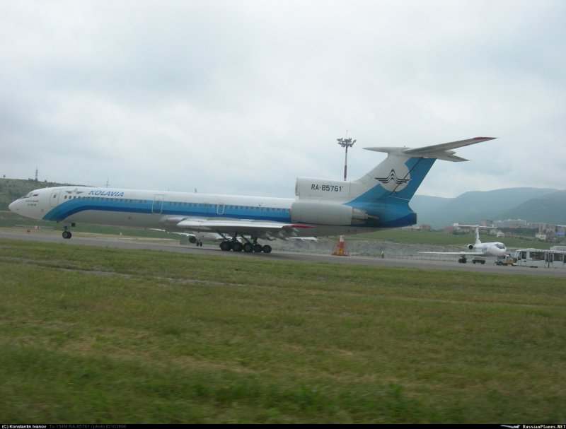 Ту 154 UTAIR