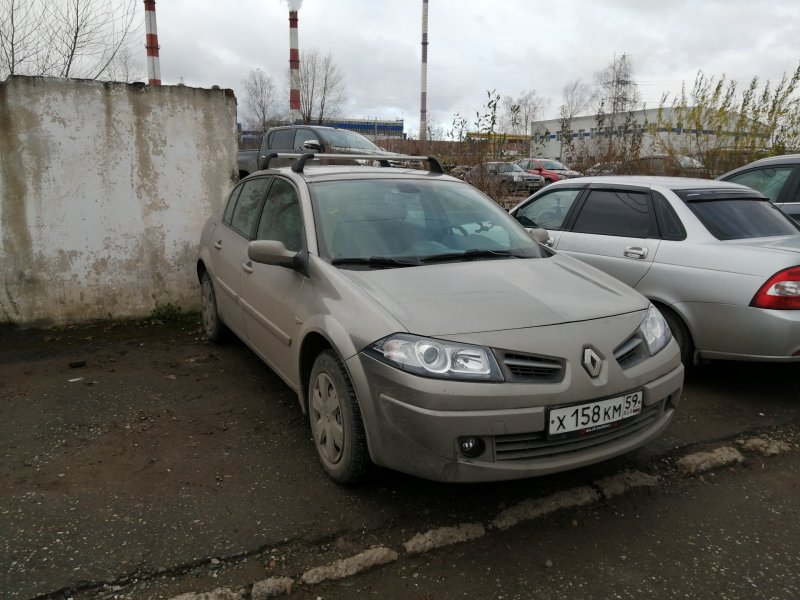 Багажник на крышу Рено Меган 2 седан