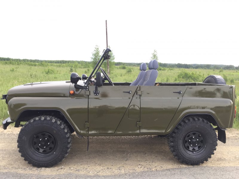 УАЗ-469 военный без тента