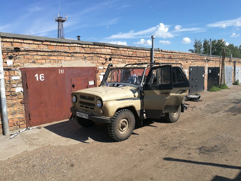 Новый УАЗ 469 тентованный