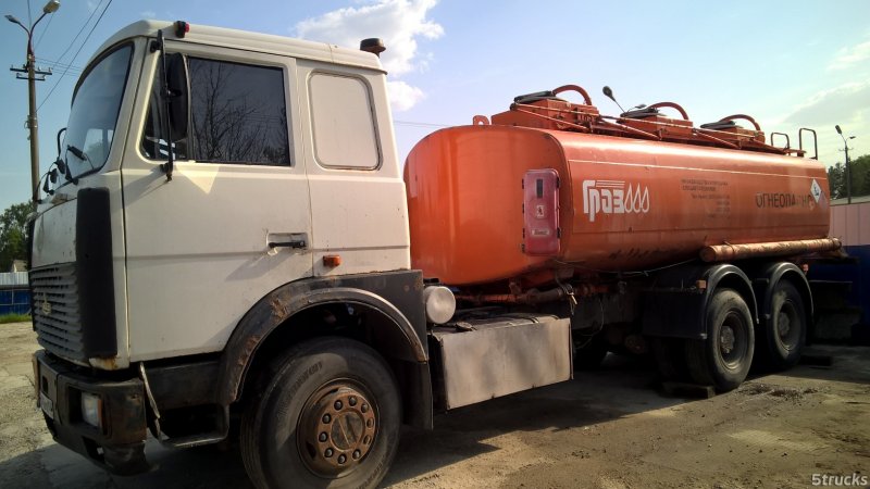 МАЗ 6303 бензовоз