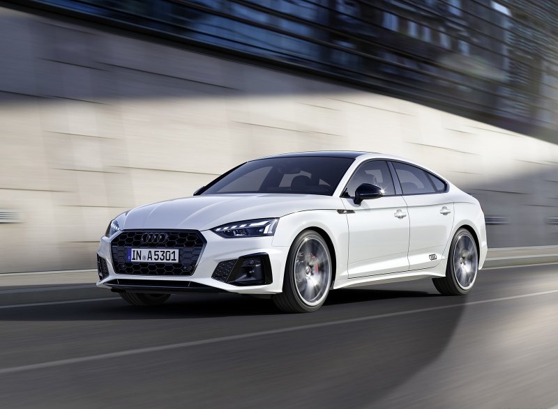 Audi a4 2022 новое поколение