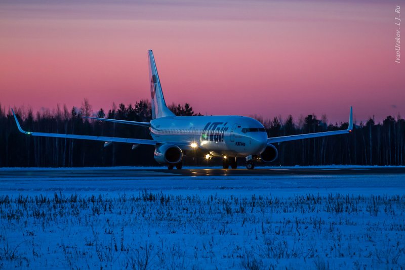 ЮТЭЙР 737 зима