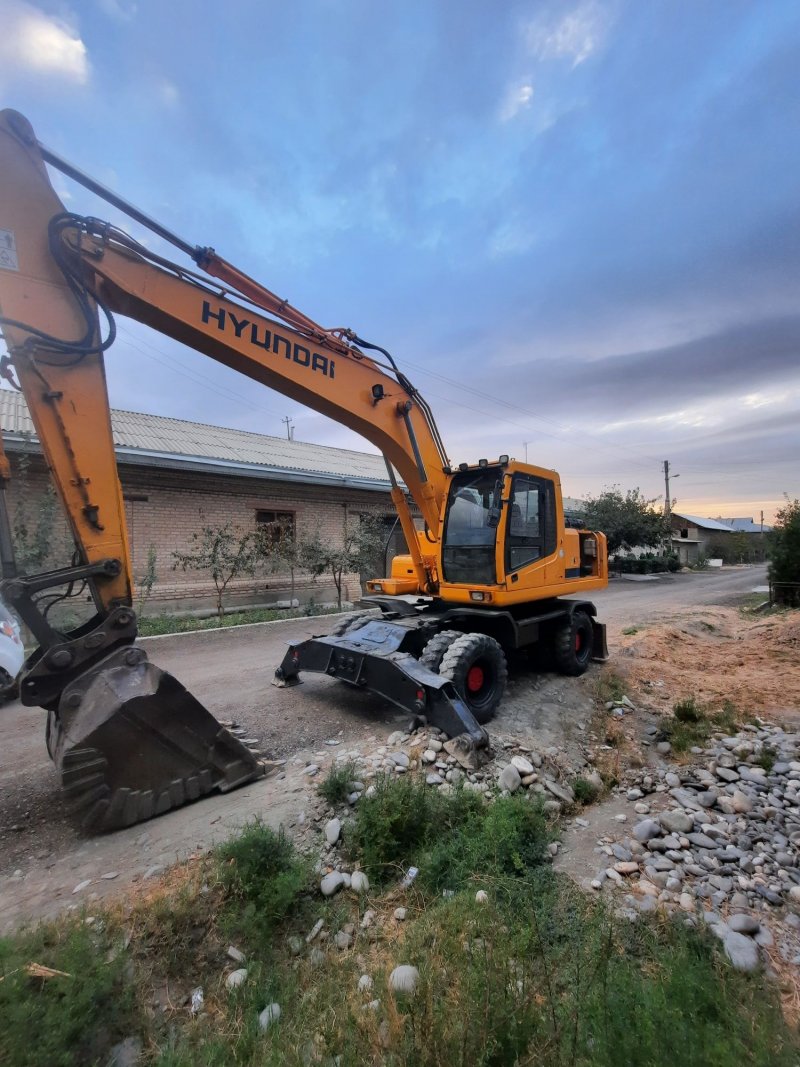 Hyundai 140w flunjer