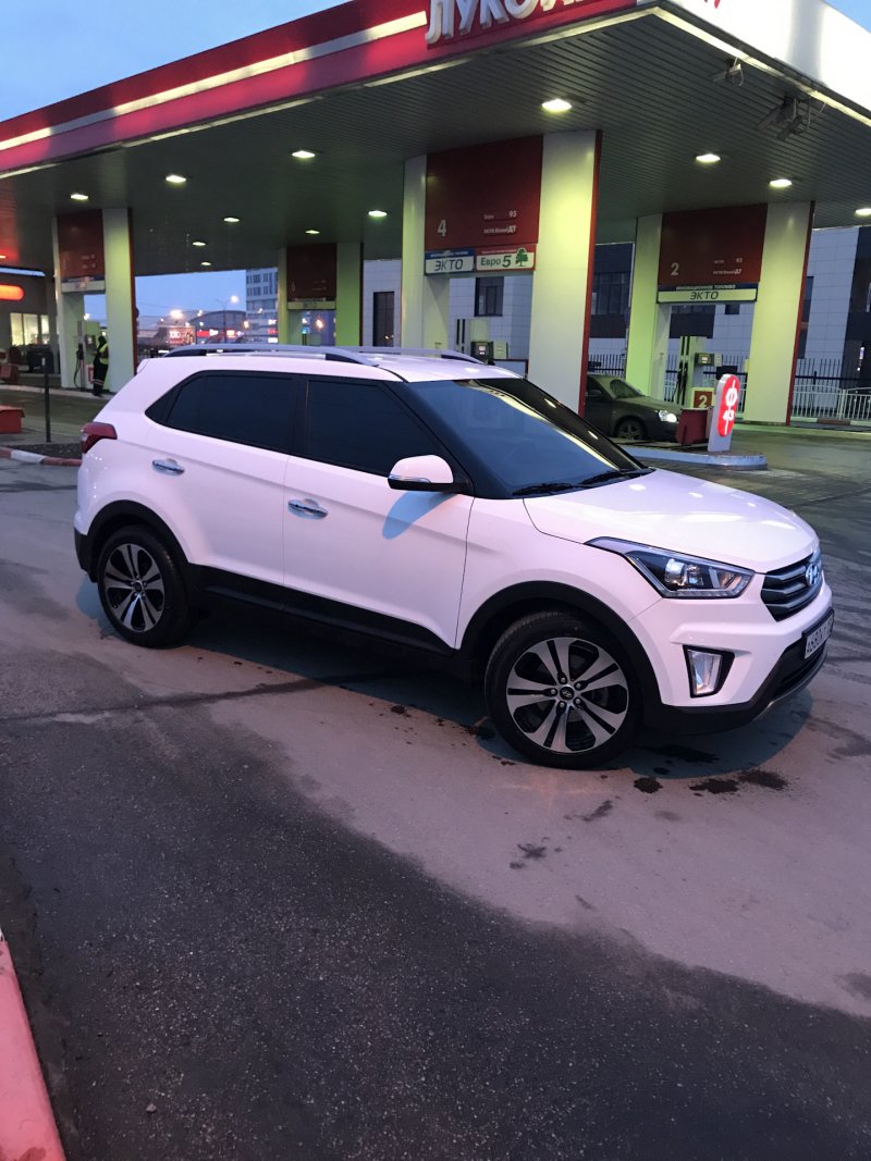 Hyundai Creta черная r18