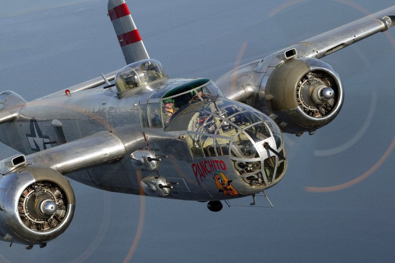 Самолет North American b-25b Mitchell