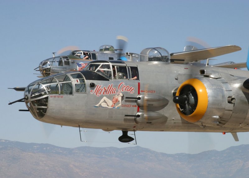 Самолёт b25 Mitchell палубный
