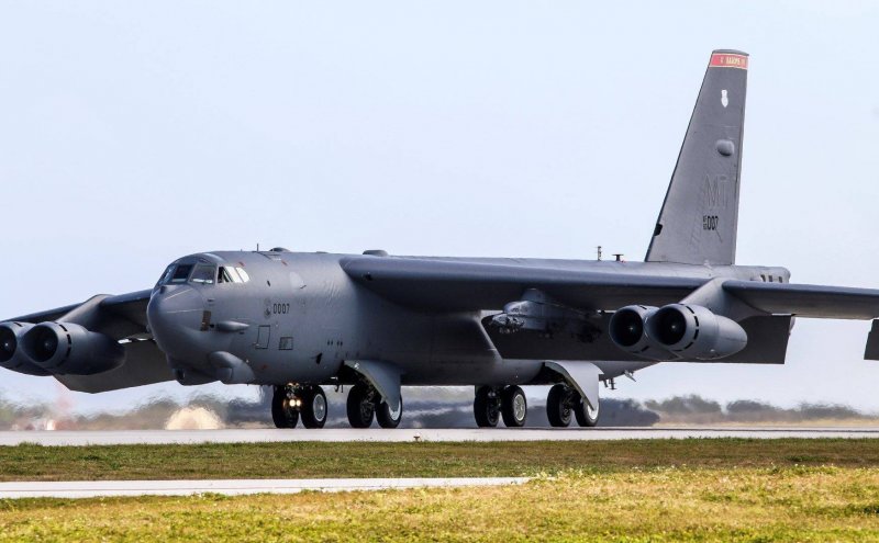 АН-132 транспортный самолёт