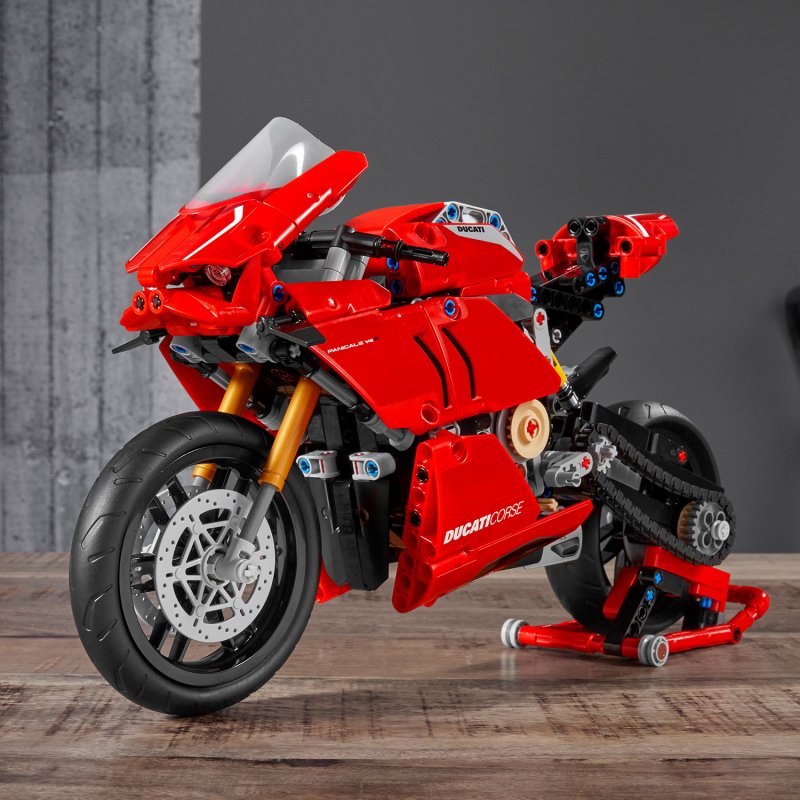 LEGO Technic Ducati Panigale наклейка