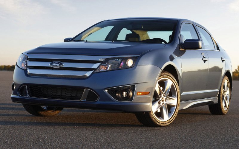 Ford Fusion 2012 седан