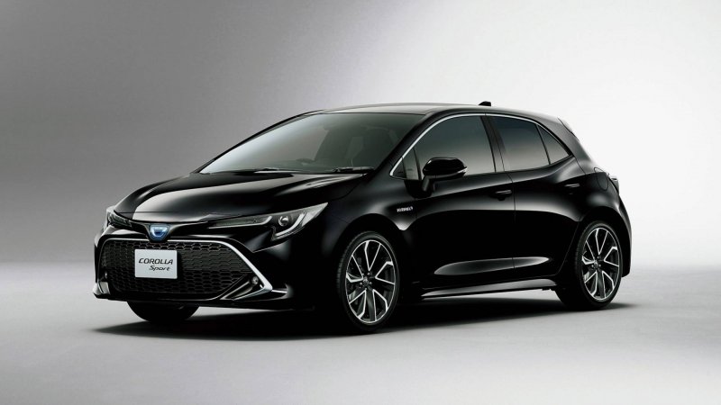 Toyota Corolla Sport 2019 хэтчбек