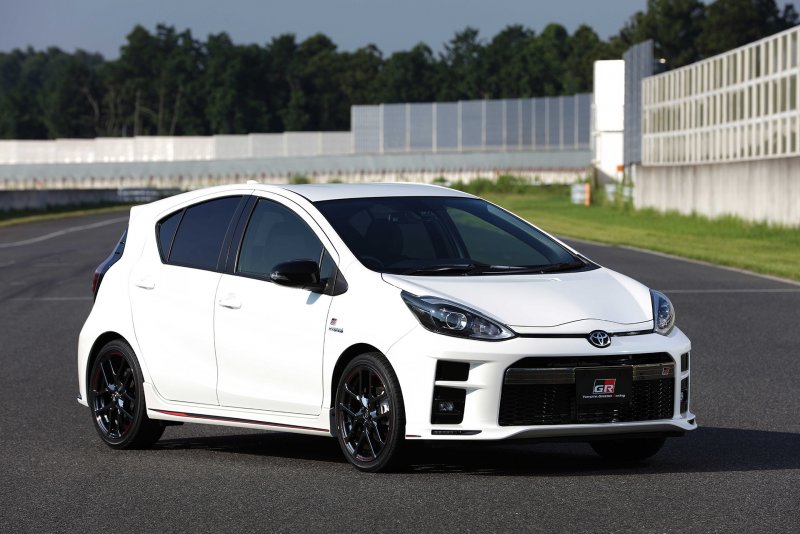 Toyota Aqua gr Sport