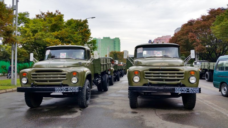 Завод Лихачева ЗИЛ 130