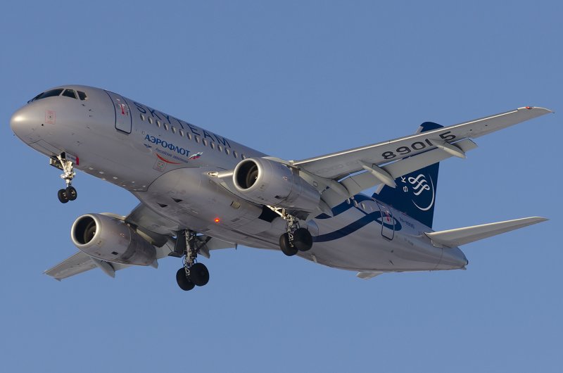 Sukhoi Superjet 100 (RRJ-95)