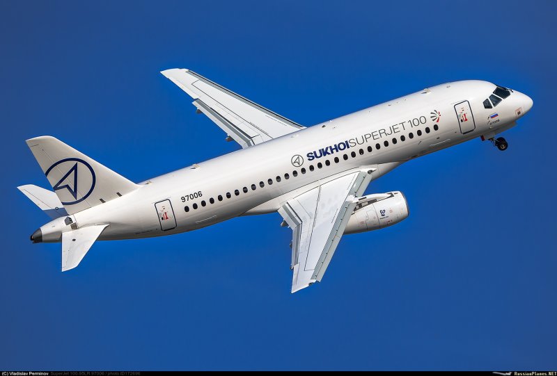 Sukhoi Superjet 100-95b