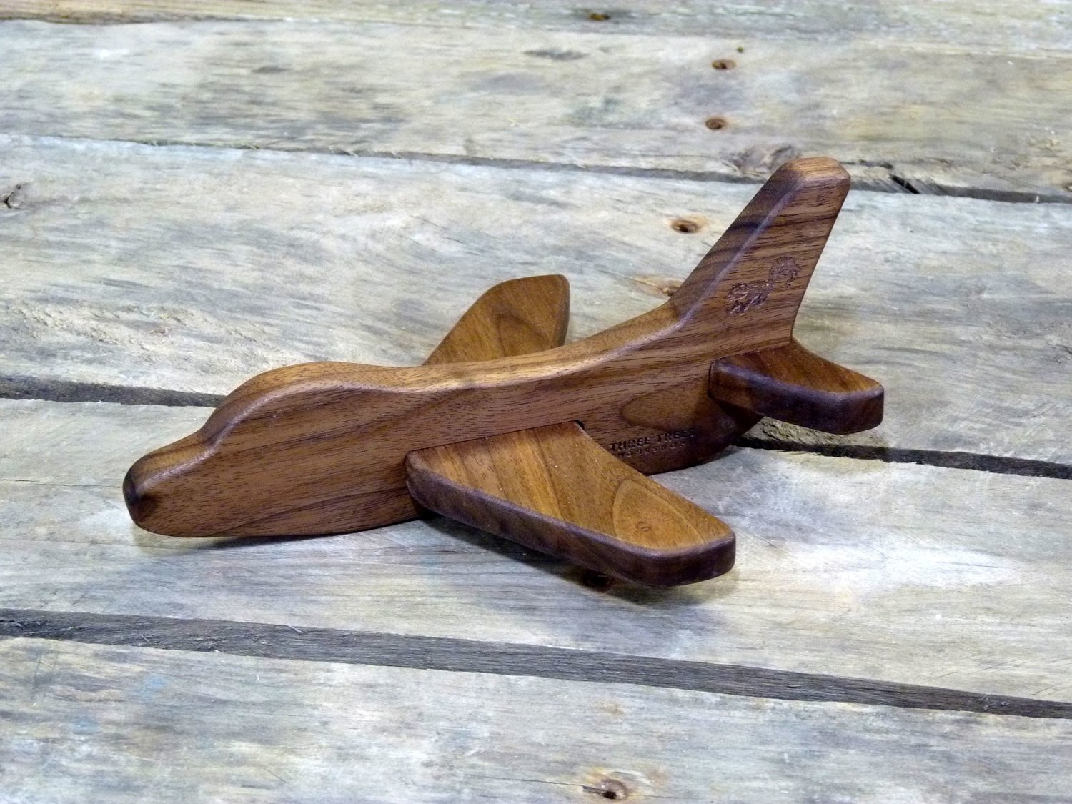 Самолетик деревянный рисунок