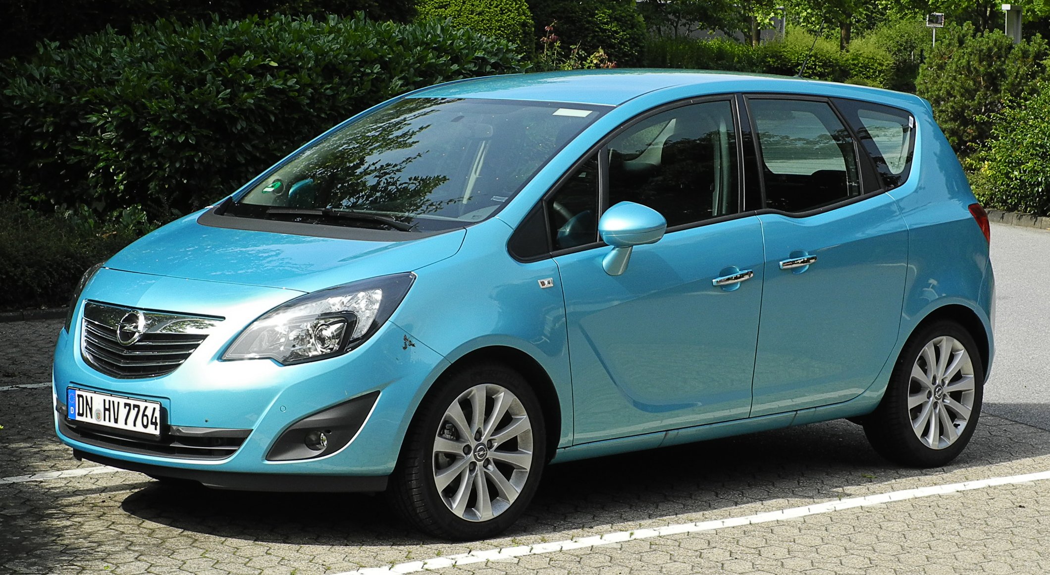 Мерива б купить. Opel Meriva b. Opel Meriva 2011. Opel Meriva b 2011. Opel Meriva b 2012.
