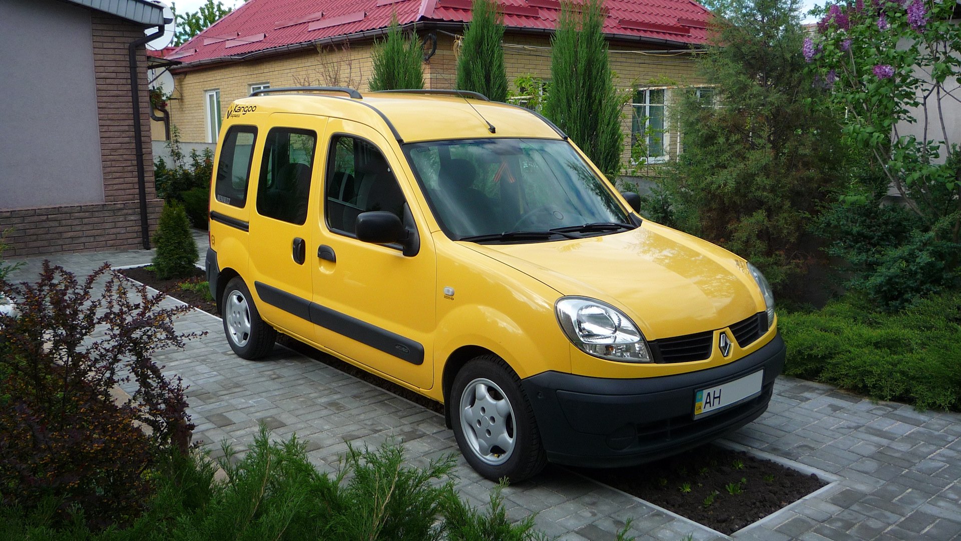 Рено кангу 1.5. Renault Kangoo 2004. Renault Kangoo 1. Рено Кенго 1.5 дизель. Рено Кангу 1 2006.