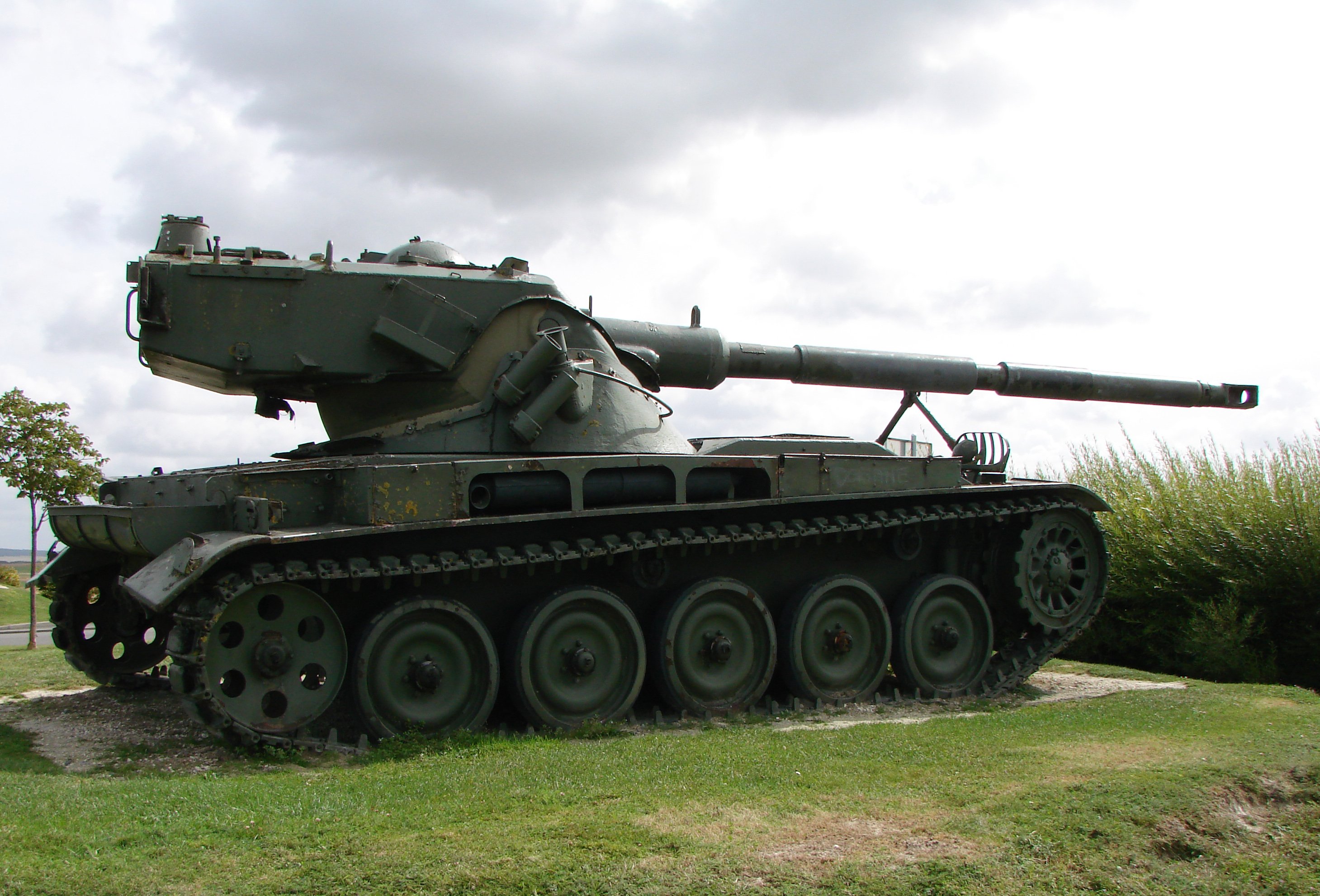 Tanks 13. Танк АМХ 13. Легкий танк АМХ-13. Башня АМХ-13. АМХ-13 С 105мм пушкой.
