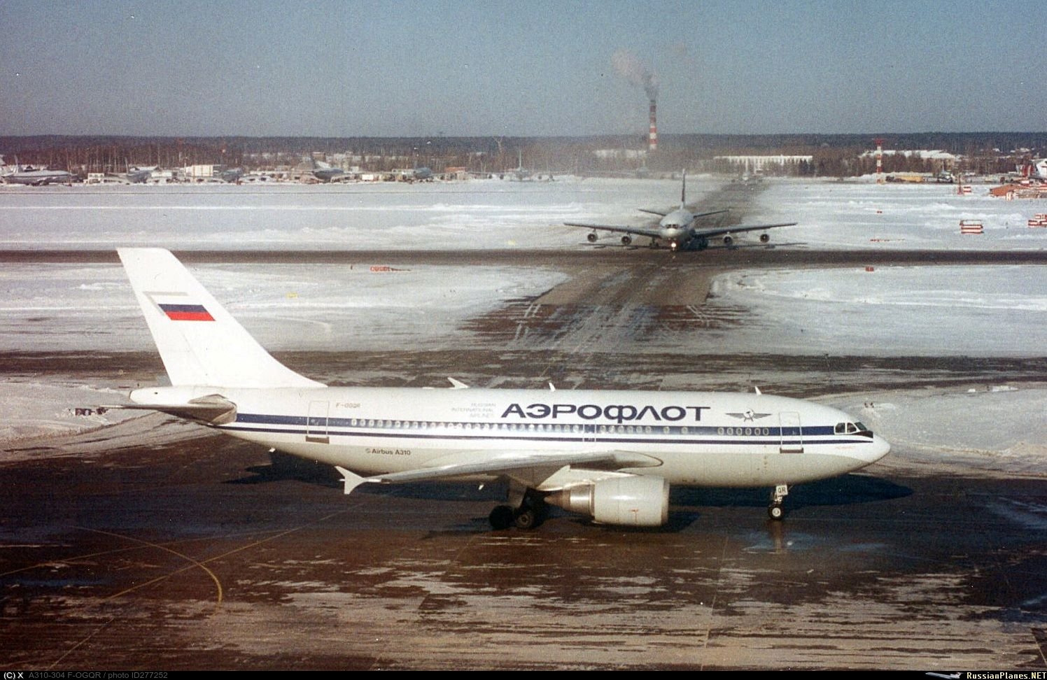 Аэрофлот 593. Ил-86 Внуковские авиалинии. Ил 96 трап.