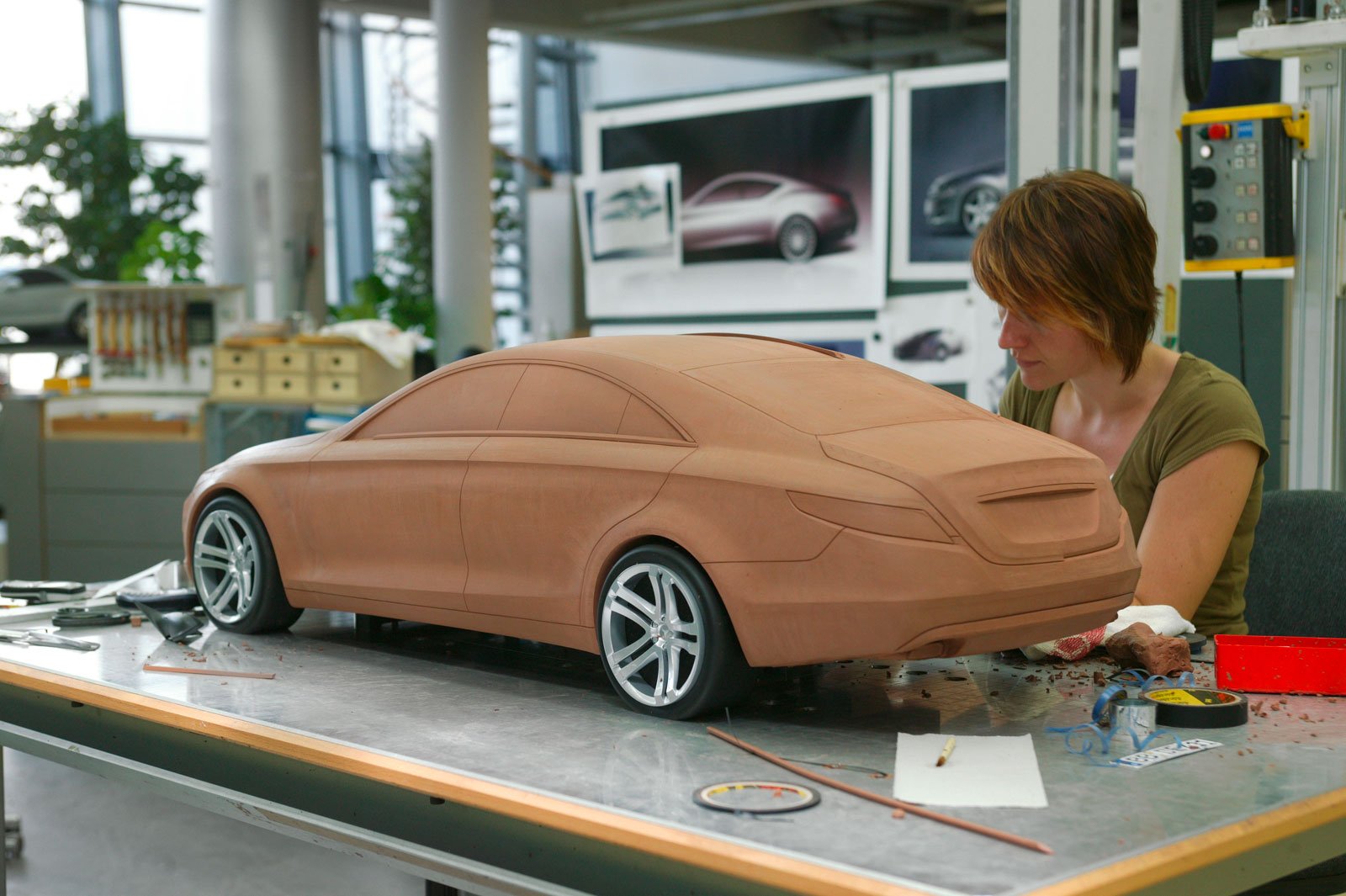 Машины которые можно собирать. 3d моделирование в автопромышленности. Муляж автомобиля. Пластилиновые макеты автомобилей. Моделирование автомобилей.