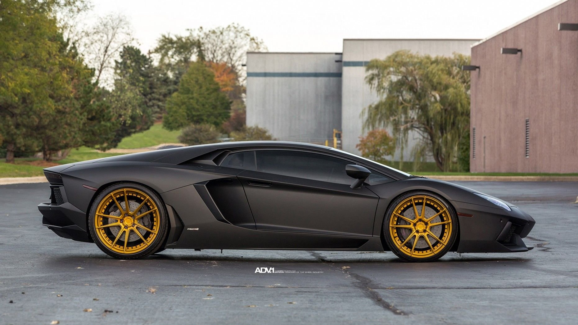 Lamborghini Aventador lp700 4 Black Wallpaper