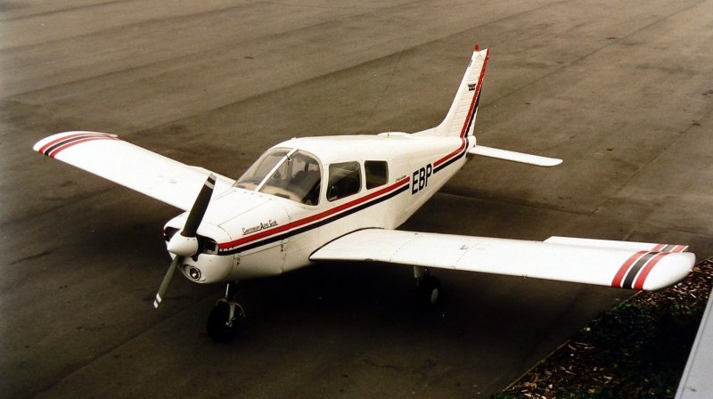 Piper pa-28-140 Cherokee
