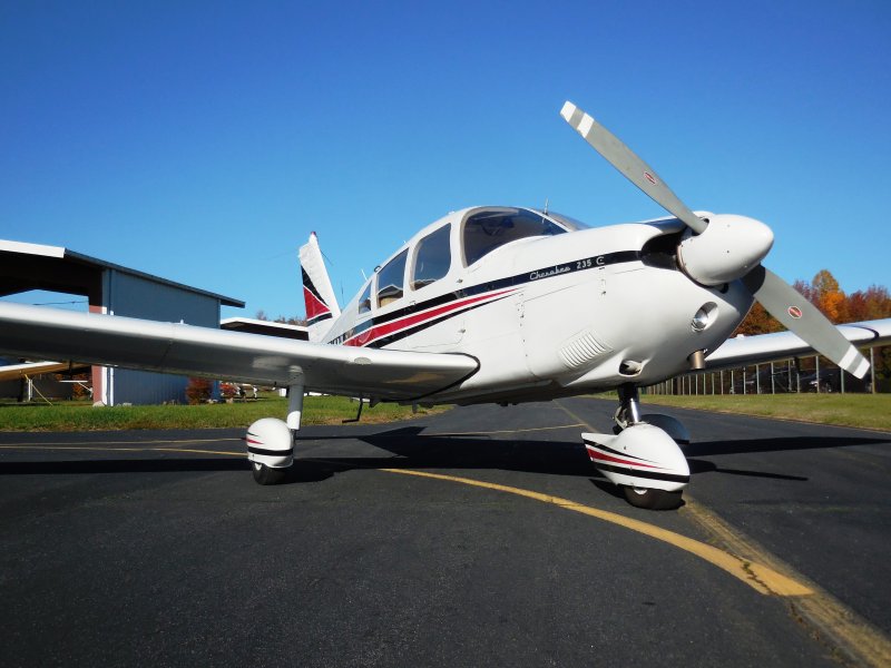 Piper pa-28 Cherokee